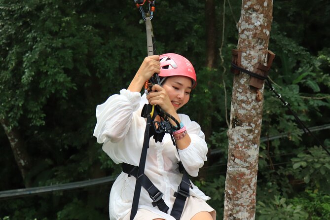 World C+ (Ziplines 10 Platforms + Roller + Sky Walk and World Set Menu ) - Sky Walk over the forest canopy: the calmer side of the day