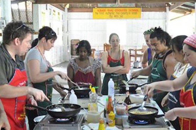 Ya's Krabi Thai Cookery School - The Class Flow: How You Learn Balance (Not Just Following Steps)
