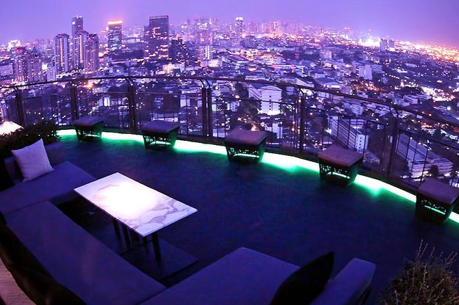 Zoom Rooftop Fine Dining with Skybar - Dress code and timing: small details that prevent stress